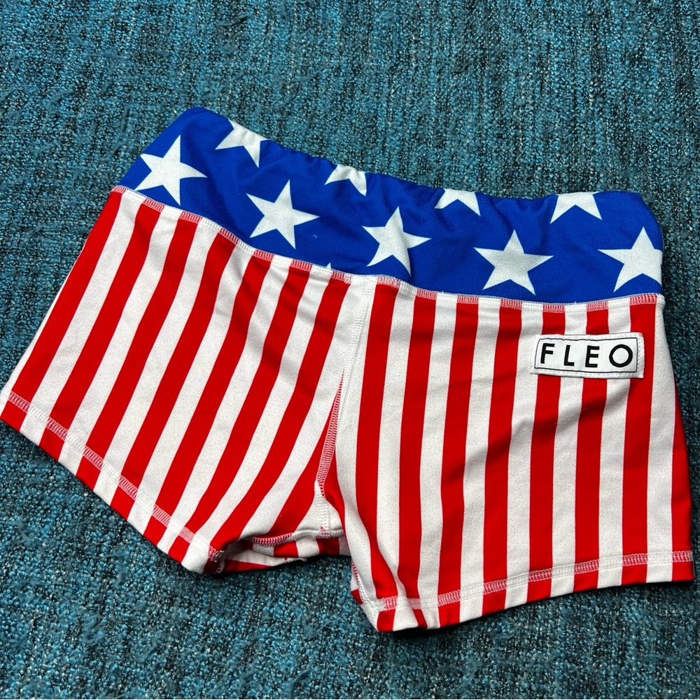 Fleo Patriotic American Flag Stars and Stripes Shorts Womens Small Weightlifting
